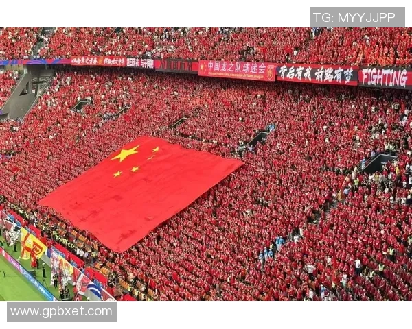 足球一球的魅力与激情如何点燃全球亿万球迷的热爱与追逐